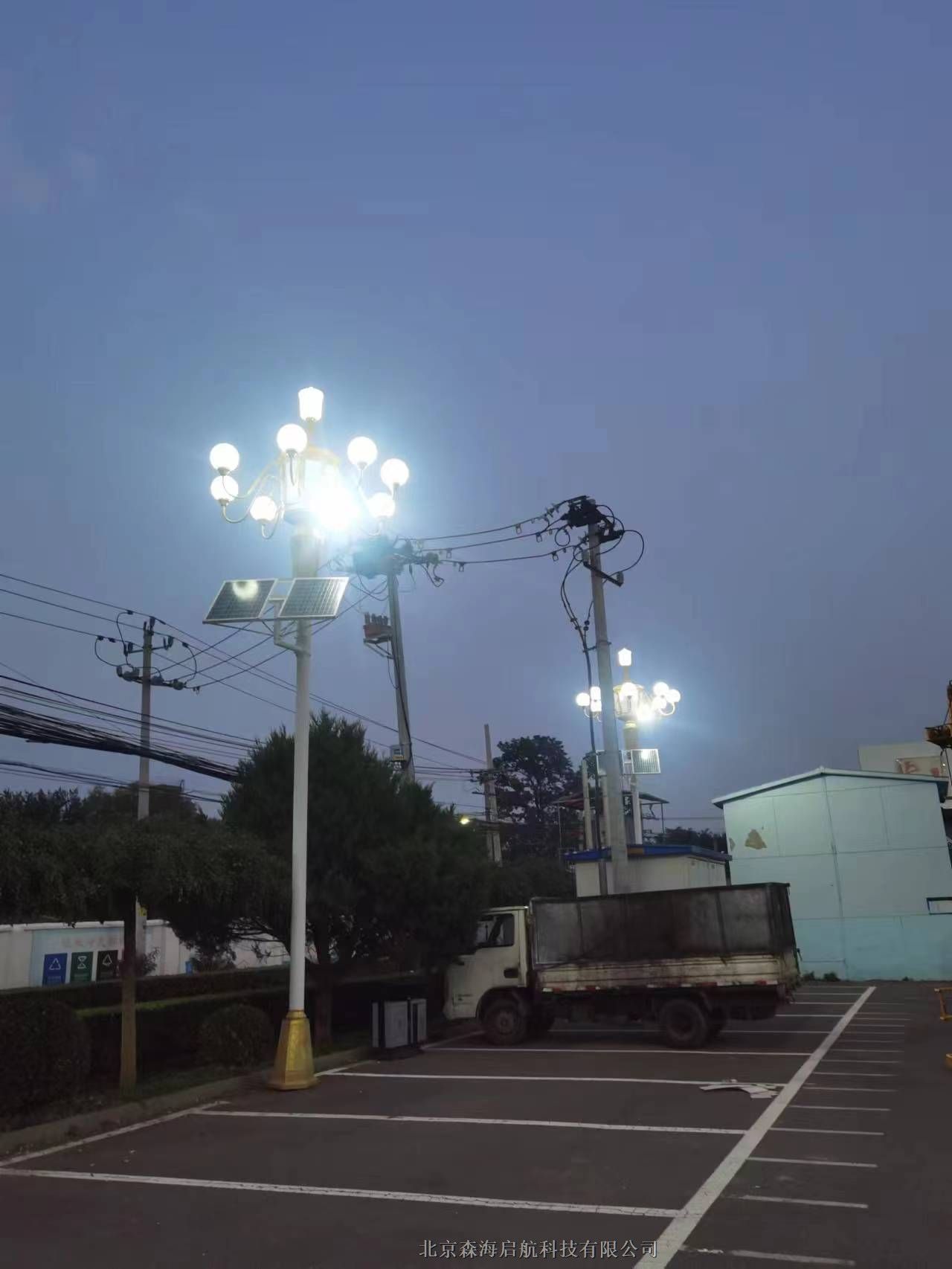 路灯工厂 接受定制加工室外道路照明灯具供应商